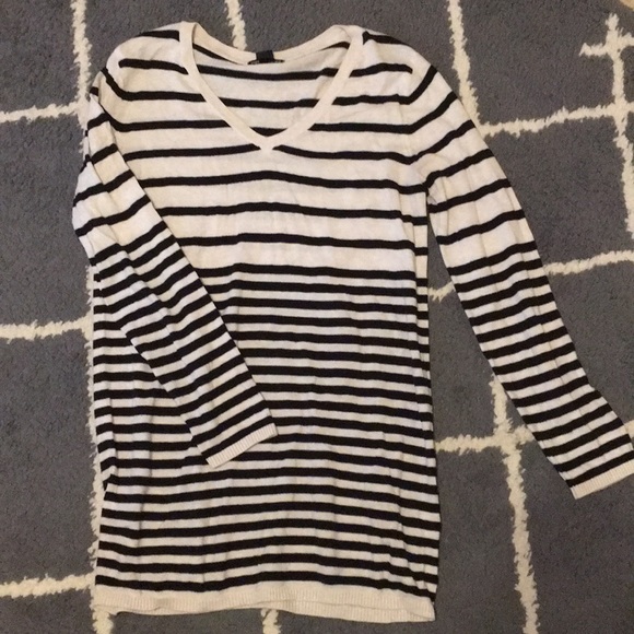 Striped top - Picture 1 of 3
